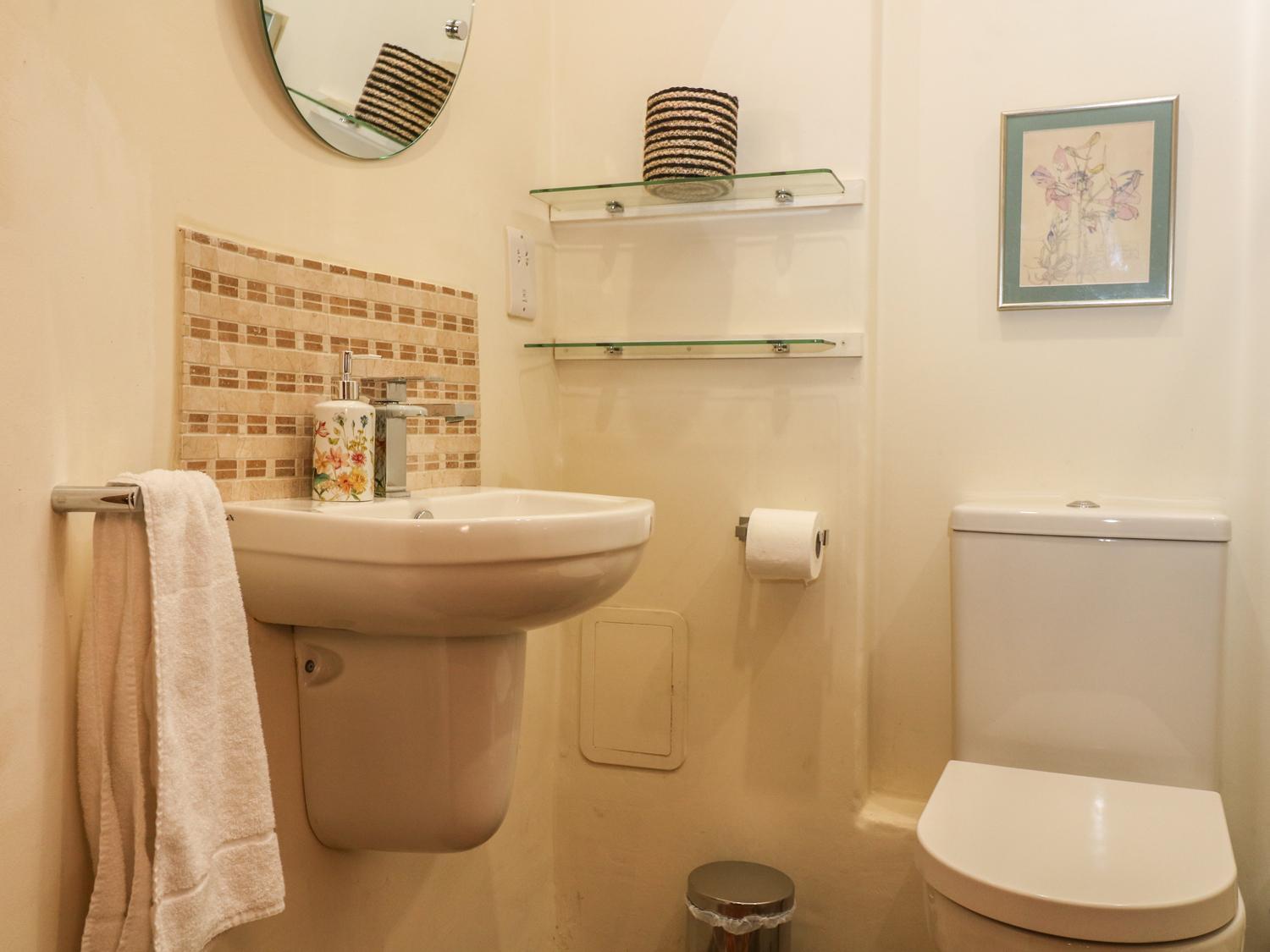 Bull Cottage Burford Bagian luar foto