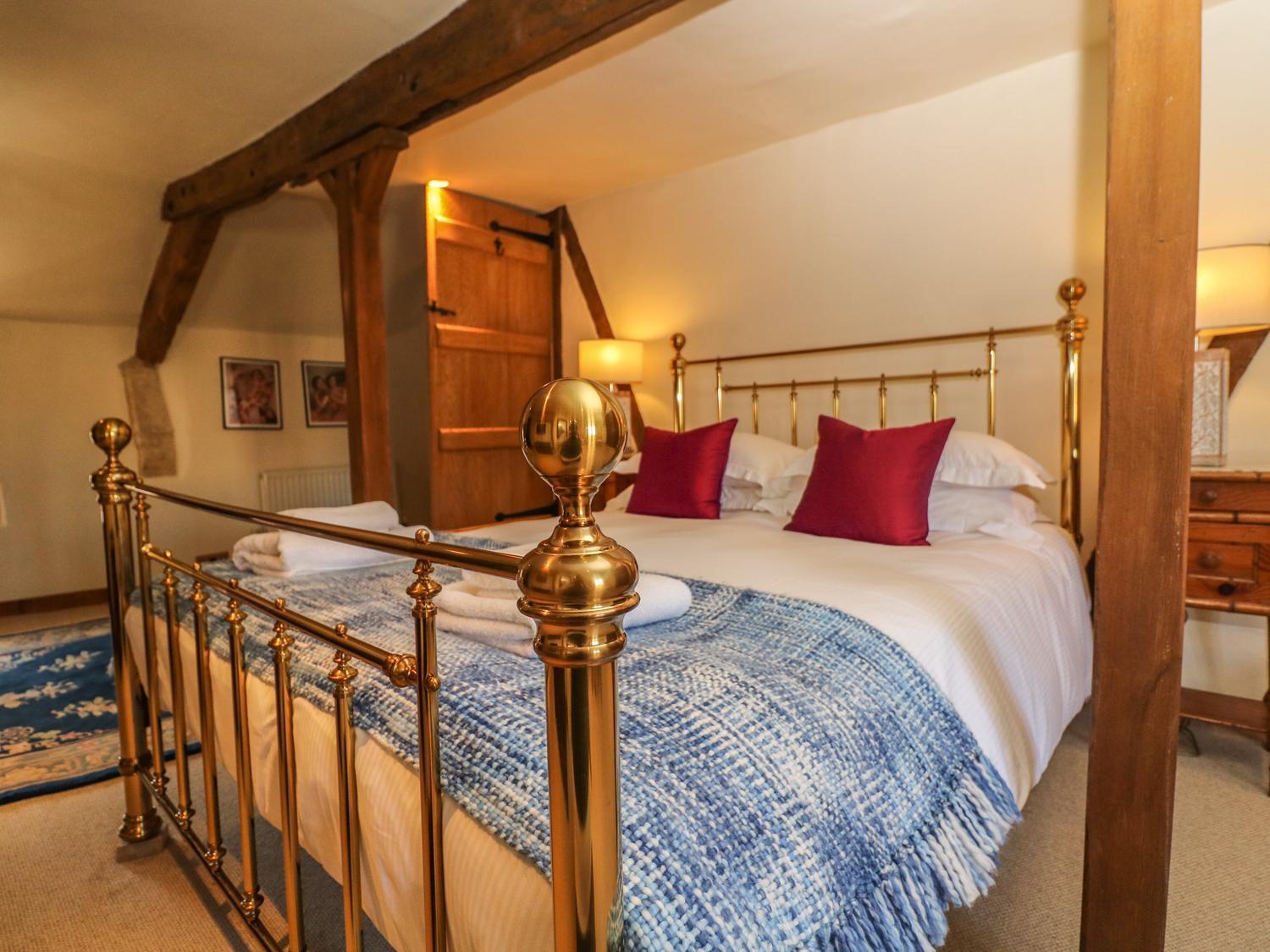 Bull Cottage Burford Bagian luar foto