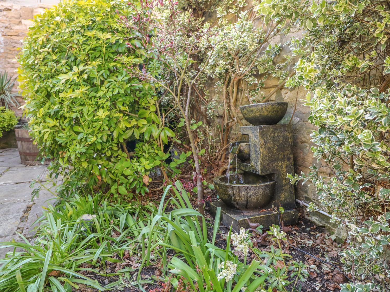 Bull Cottage Burford Bagian luar foto