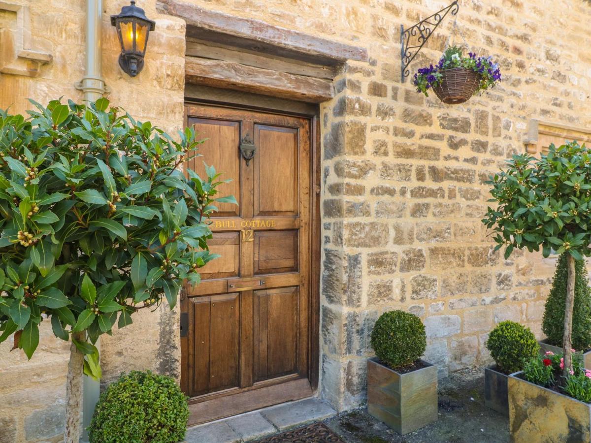 Bull Cottage Burford Bagian luar foto